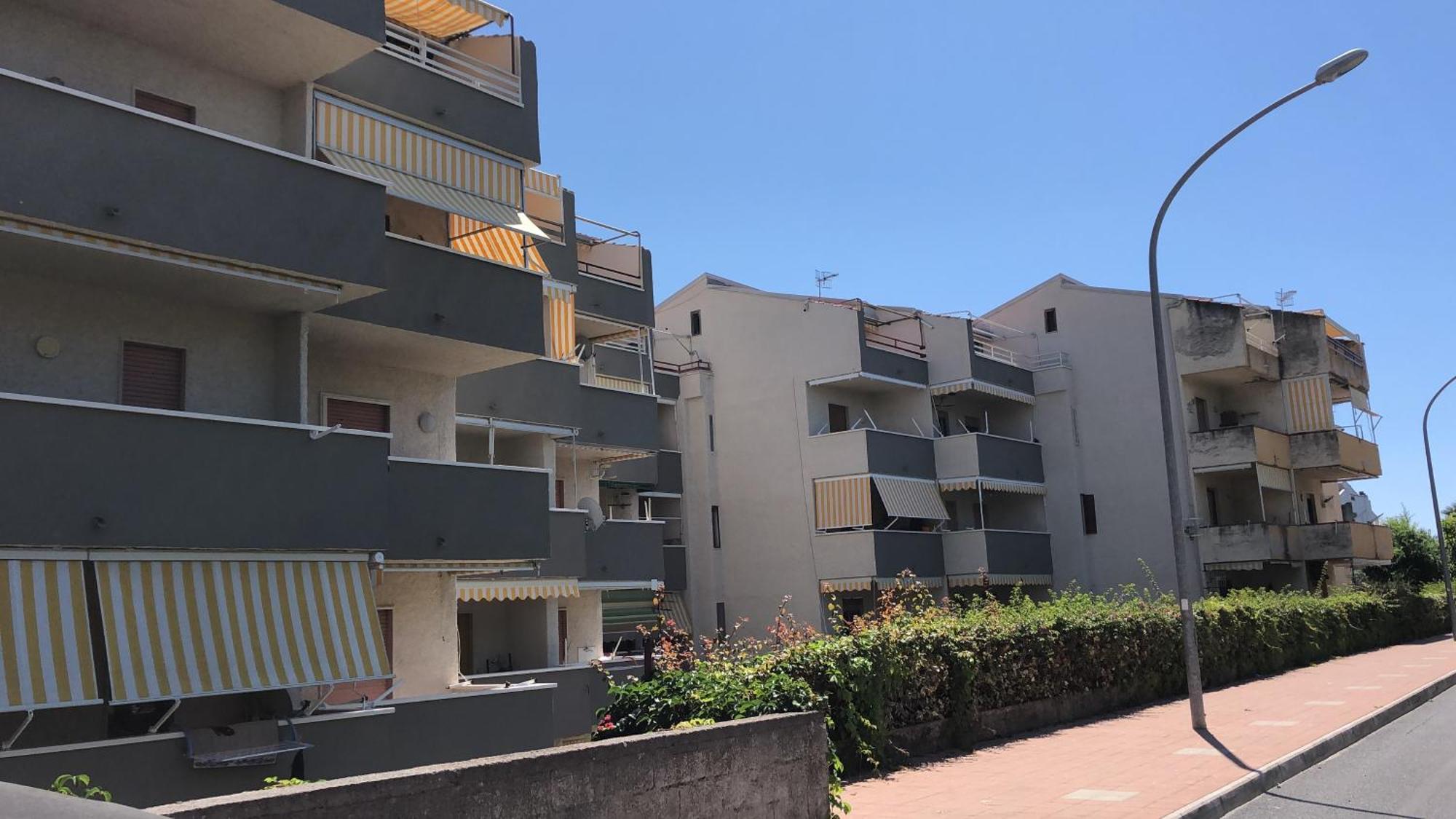 Apartamento Parco Corallo Di Fronte Al Mare Diamante Exterior foto